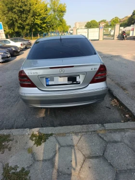 Mercedes-Benz 220, снимка 7