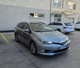 Toyota Auris, снимка 2