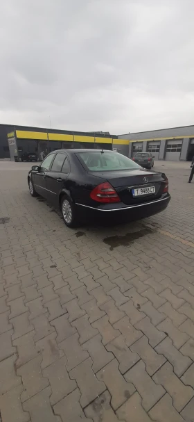 Mercedes-Benz E 270, снимка 4