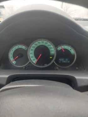Обява за продажба на Toyota Corolla verso 1.8 VVTI ~10 400 лв. - изображение 8