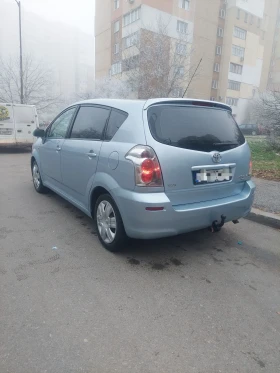 Обява за продажба на Toyota Corolla verso 1.8 VVTI ~10 400 лв. - изображение 3
