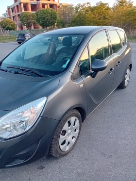 Обява за продажба на Opel Meriva 1, 4I ГАЗ/БЕНЗИН ~8 900 лв. - изображение 3 | Auto.bg Обява за продажба на Opel Meriva 1, 4I ГАЗ/БЕНЗИН ~8 900 лв. - изображение 3