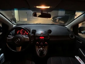 Mazda 2, снимка 5 - Автомобили и джипове - 53650525
