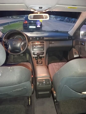 Mercedes-Benz 220 - 2600 € / 5085.16 лв. - 39083820 7