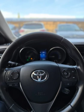 Toyota Auris - 8999 € - 49158149 5