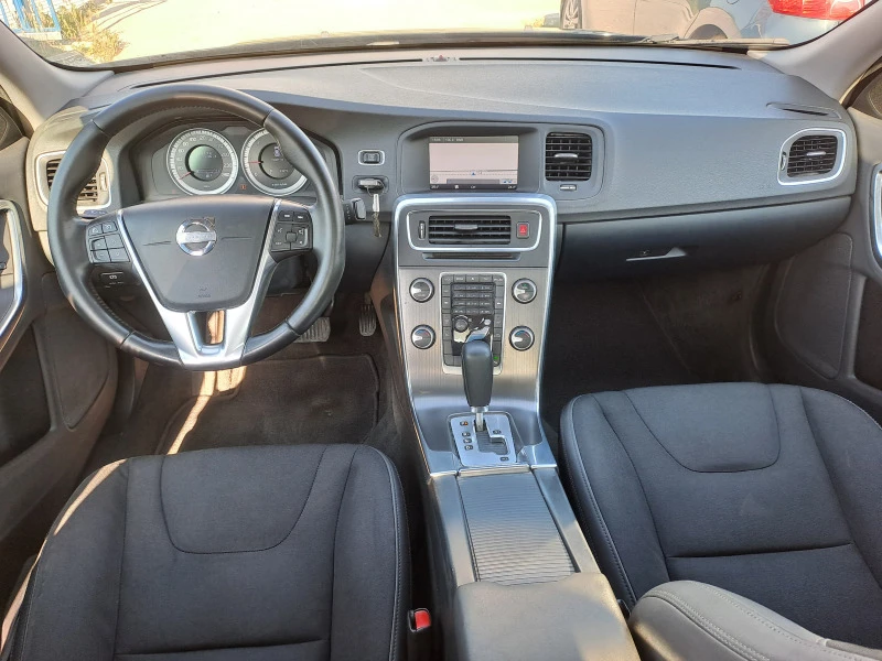 Volvo S60 2.0, D3, EVRO5A, снимка 11 - Автомобили и джипове - 46032499