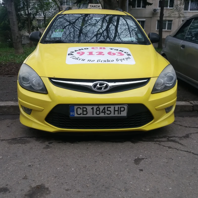 Hyundai I30, снимка 1 - Автомобили и джипове - 47256676