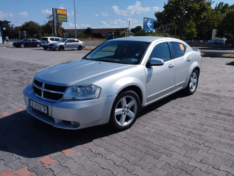 Dodge Avenger, снимка 9 - Автомобили и джипове - 47848800