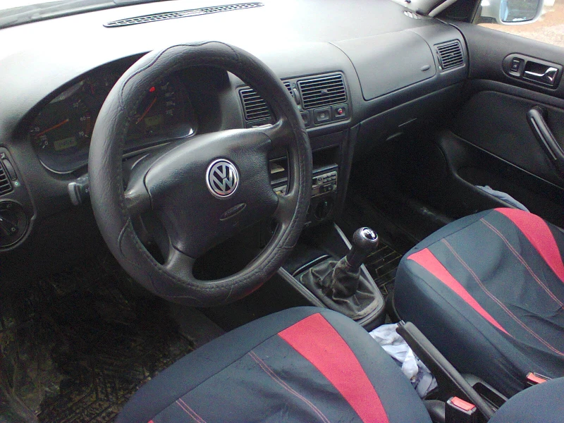 VW Golf 4       * * КЛИМАТИК* * , снимка 11 - Автомобили и джипове - 49365227