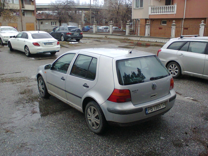 VW Golf 4       * * КЛИМАТИК* * , снимка 9 - Автомобили и джипове - 49365227