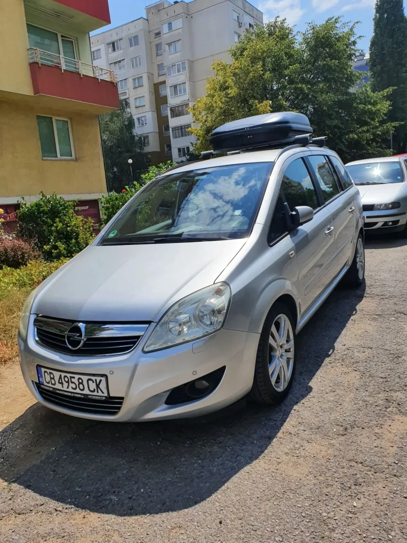 Opel Zafira 1.8, снимка 5 - Автомобили и джипове - 49416408