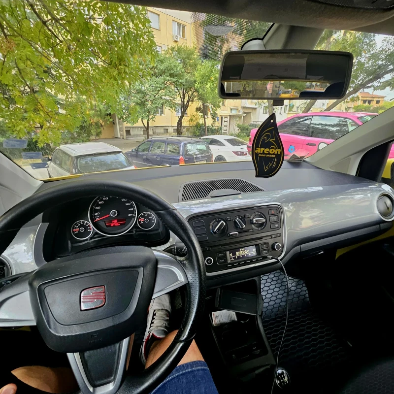 Seat Mii Seat mii 1.0 75 , снимка 4 - Автомобили и джипове - 51863229