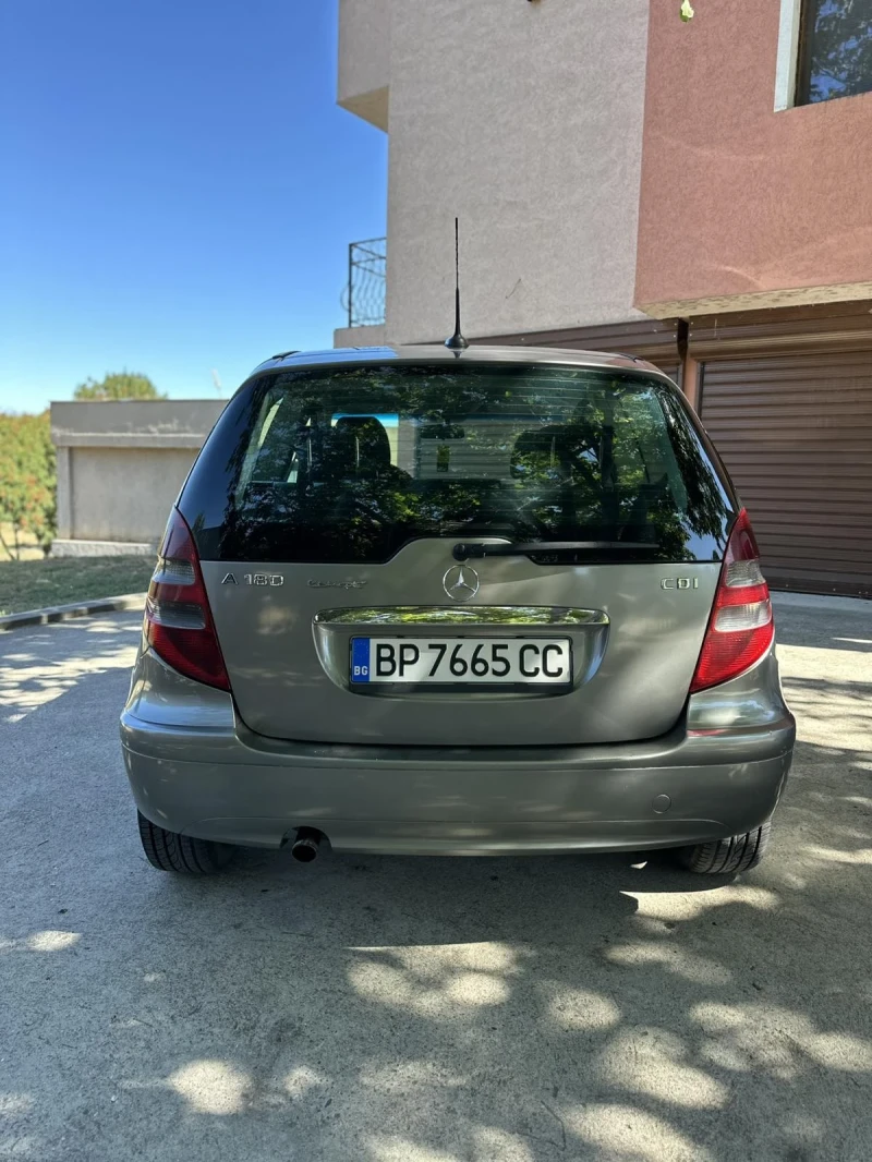 Mercedes-Benz A 180, снимка 6 - Автомобили и джипове - 52058248