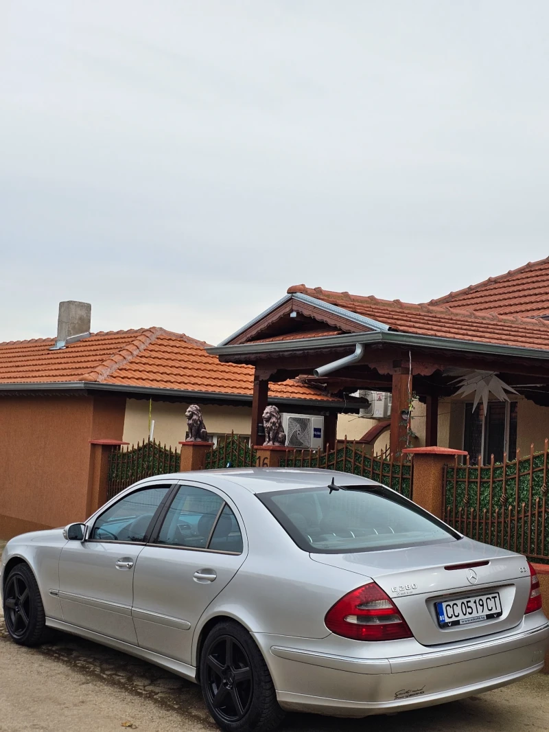 Mercedes-Benz E 280 AVANTGARDE FACE, снимка 4 - Автомобили и джипове - 52665870