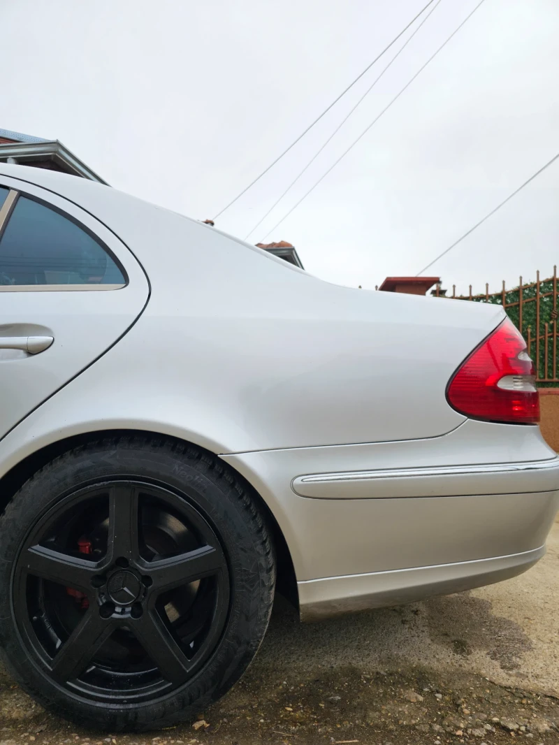 Mercedes-Benz E 280 AVANTGARDE FACE, снимка 3 - Автомобили и джипове - 52665870