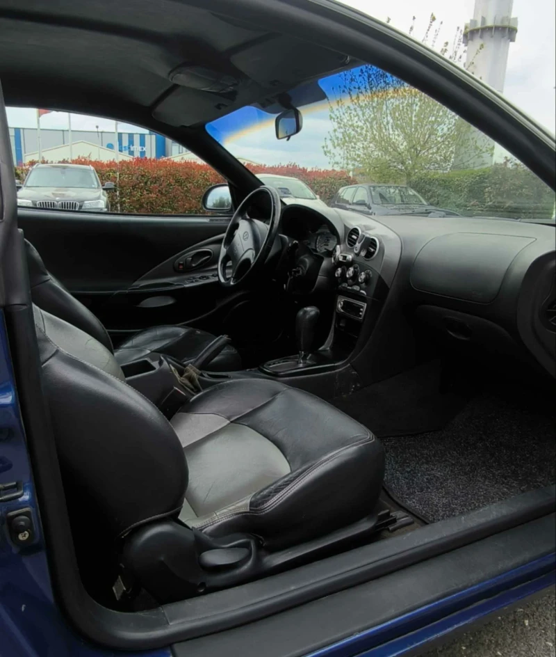 Hyundai Coupe, снимка 12 - Автомобили и джипове - 52577398