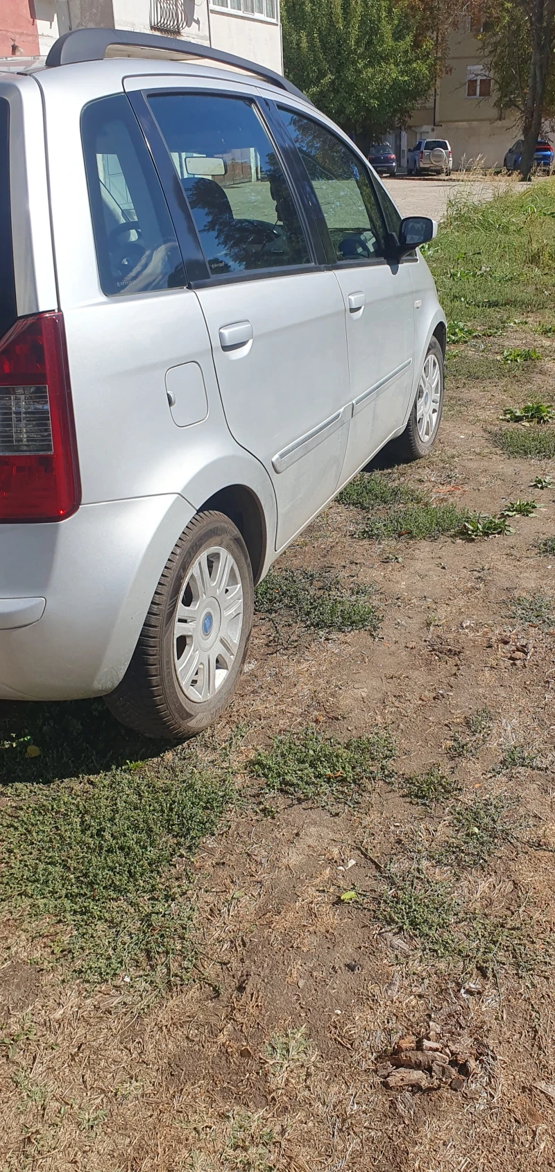 Fiat Idea Мултиджет, снимка 3 - Автомобили и джипове - 52577873