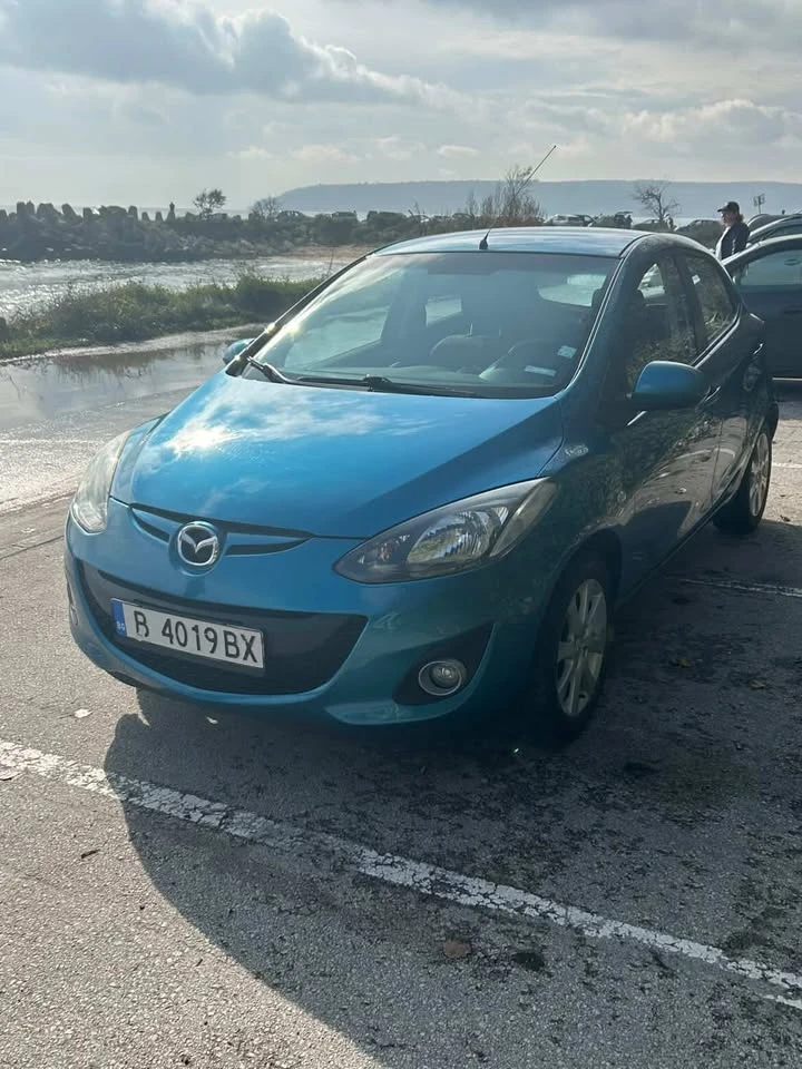 Mazda 2