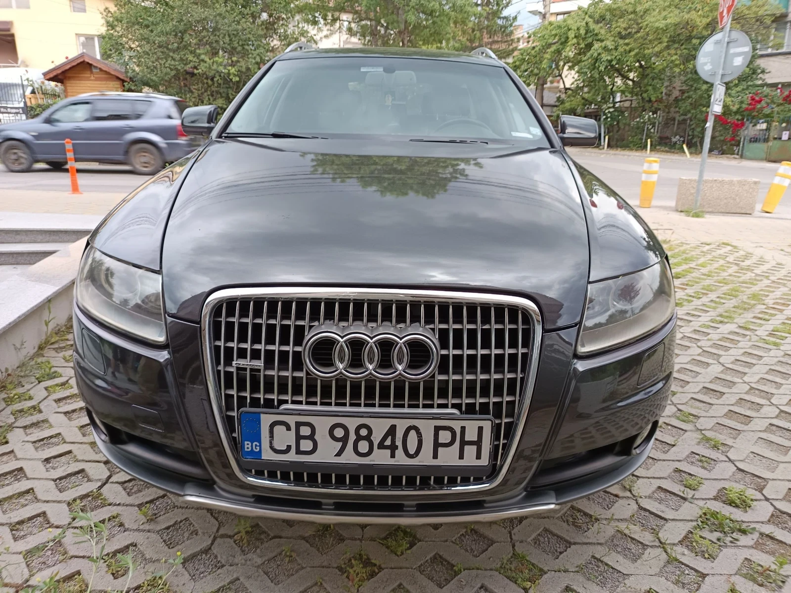 Audi A6 Allroad QUATTRO/NAVI/ПАРКТРОНИК/F1 - изображение 3