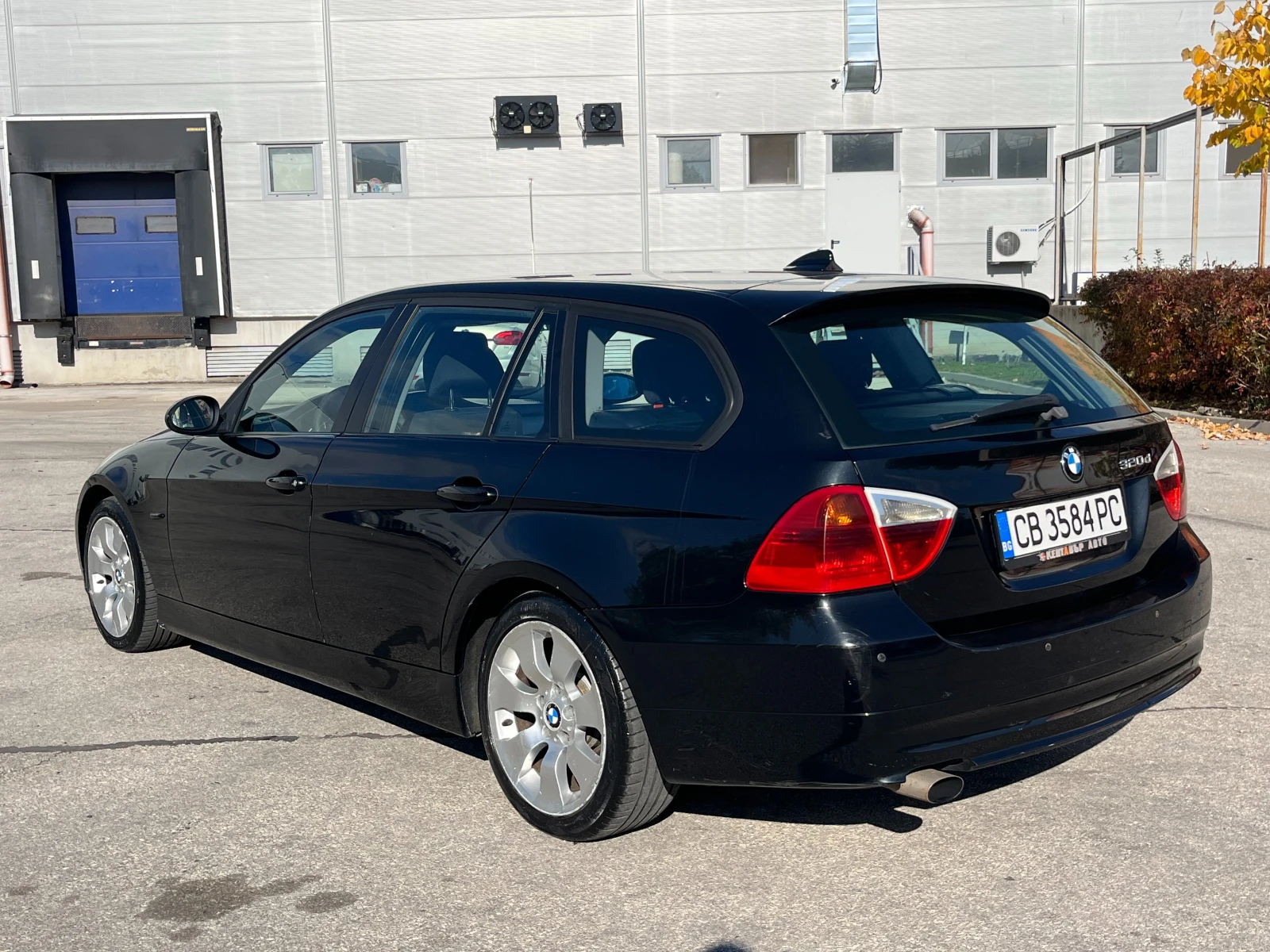 BMW 320 D 163к.с. Автоматик - изображение 3