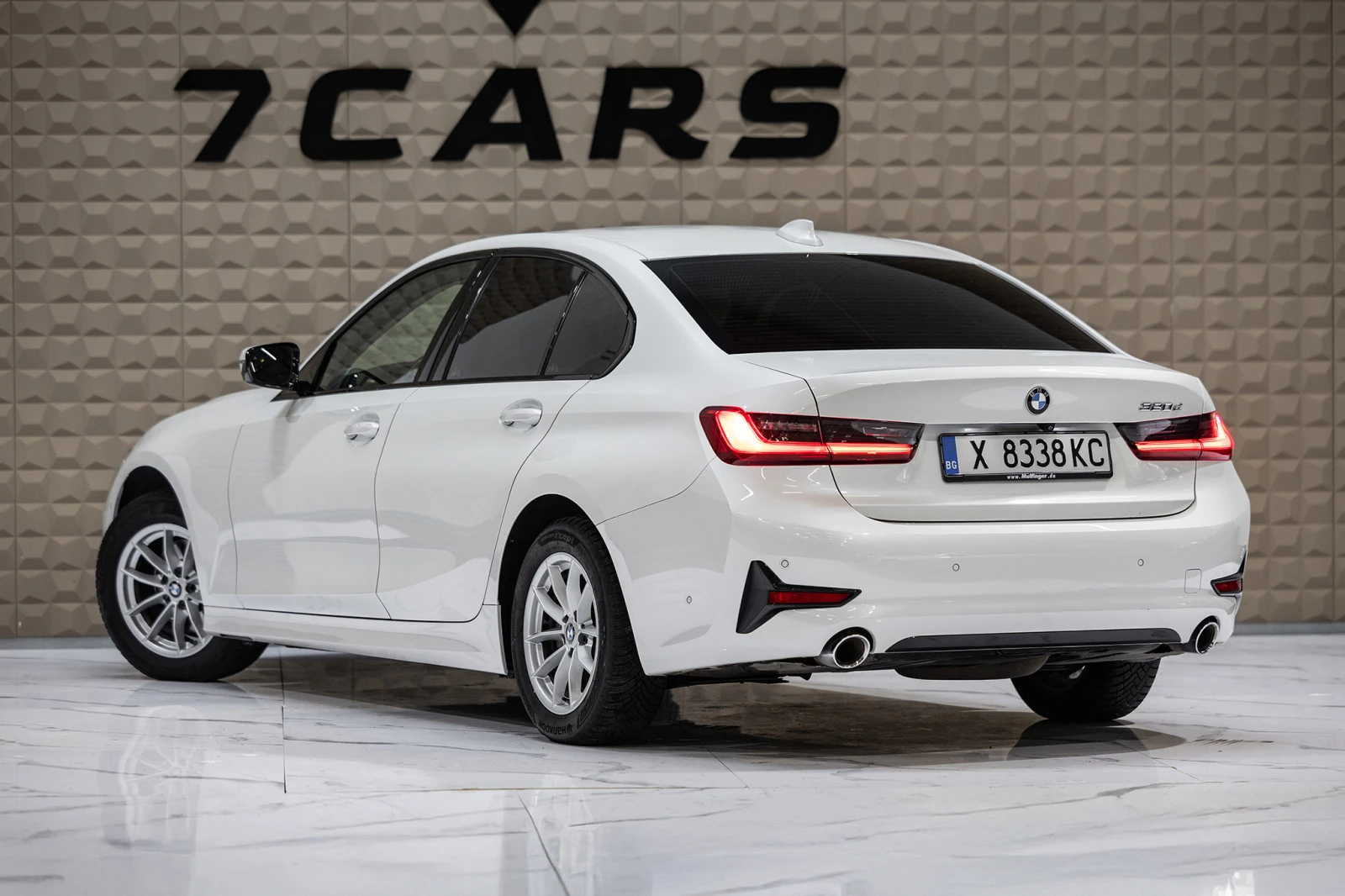 BMW 320 * ГАРАНЦИЯ * Sport Line - изображение 4