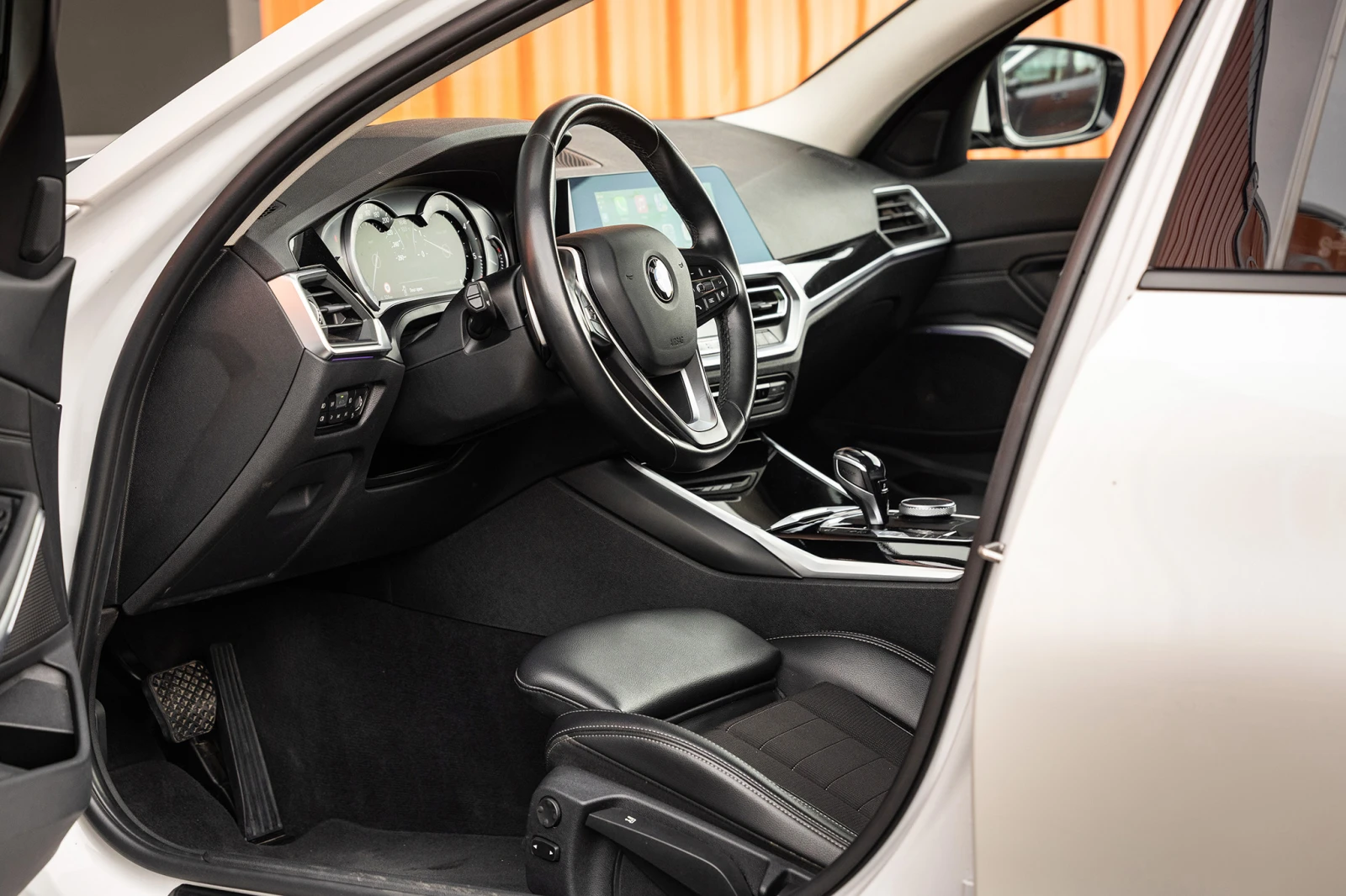 BMW 320 * ГАРАНЦИЯ * Sport Line - изображение 7