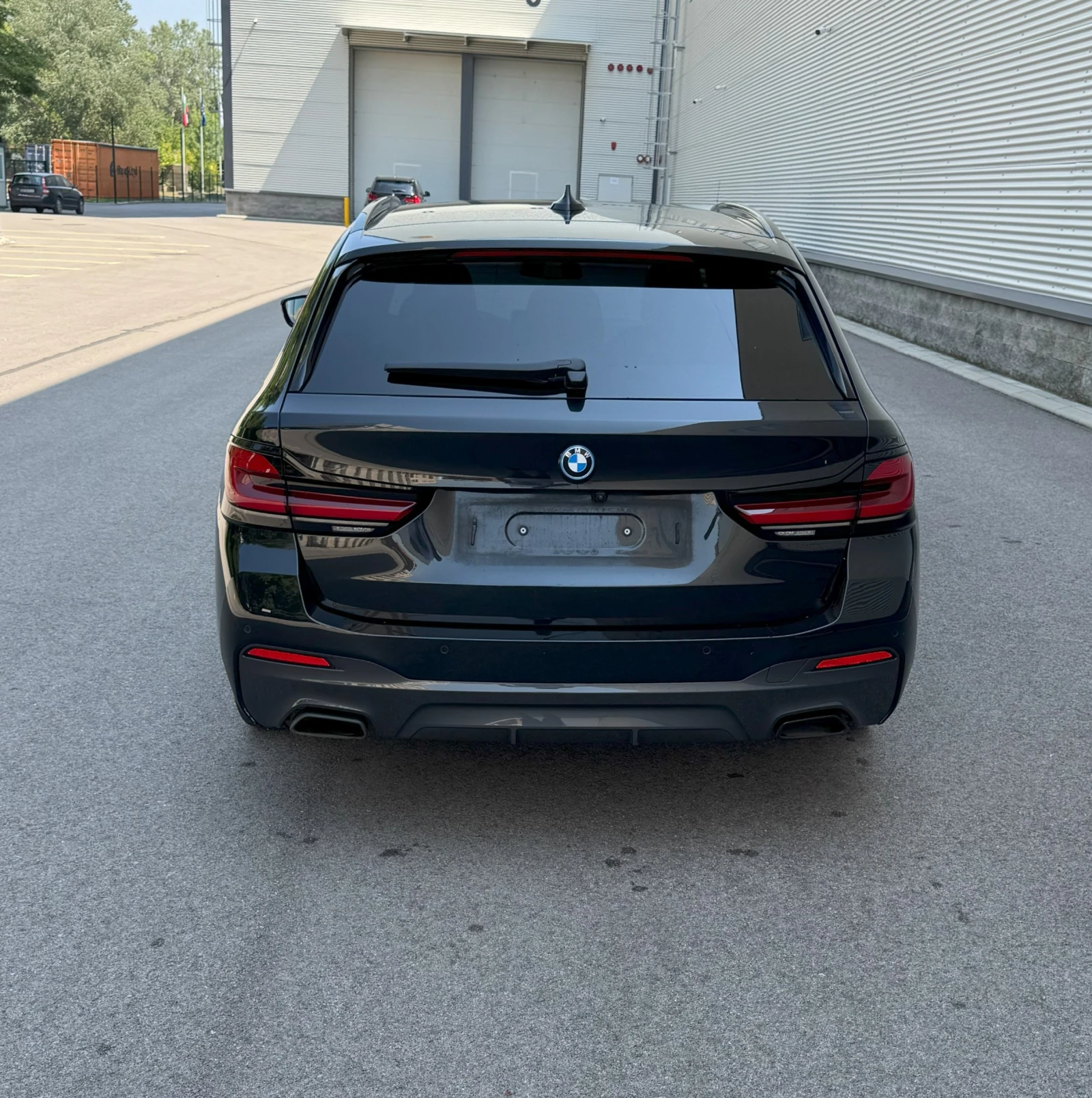 BMW 530E M-packet Shadow line - изображение 5