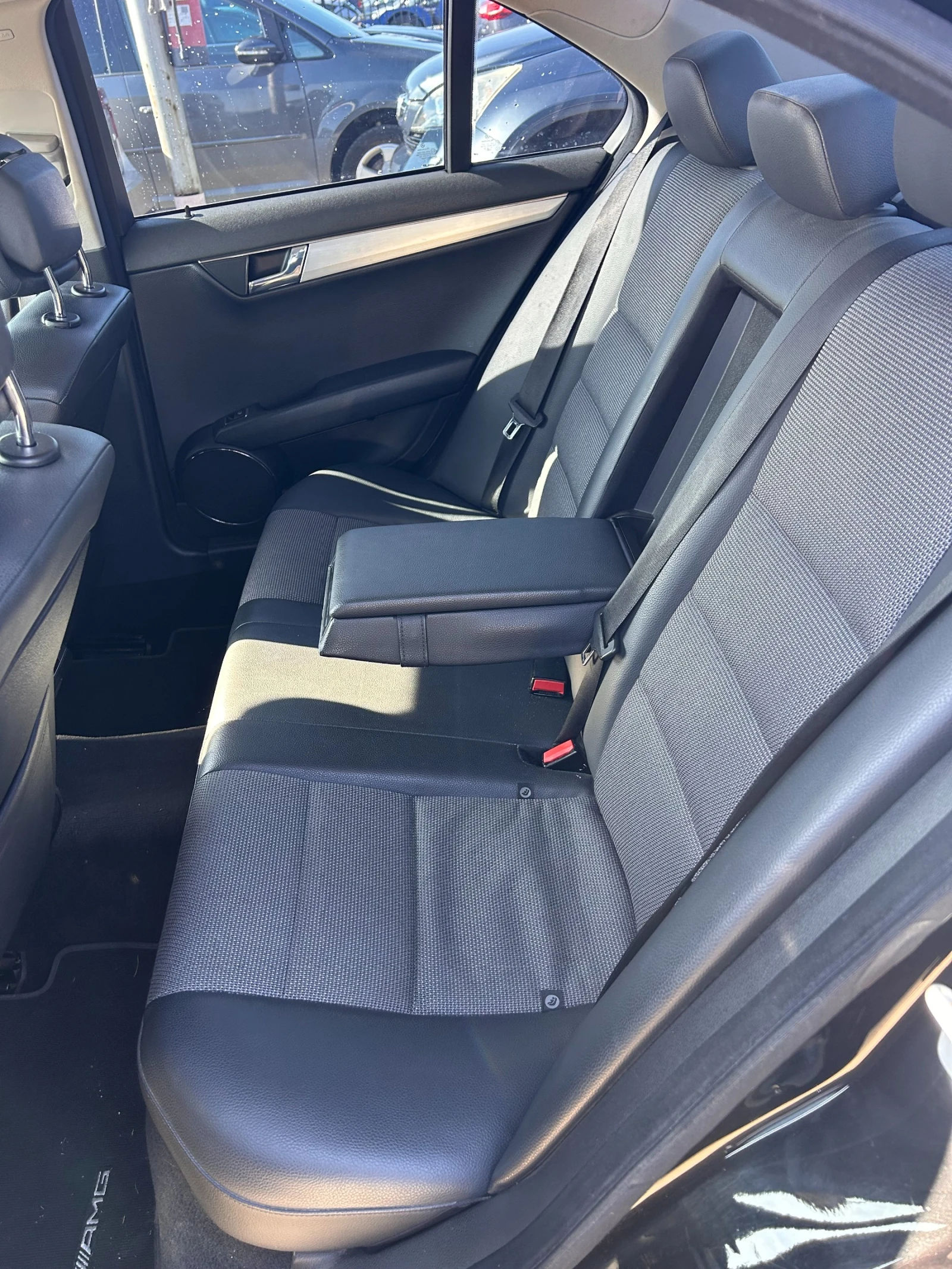 Mercedes-Benz C 320 CDI AMG AVTOMAT/NAVI/KOJA EURO 4 - изображение 10