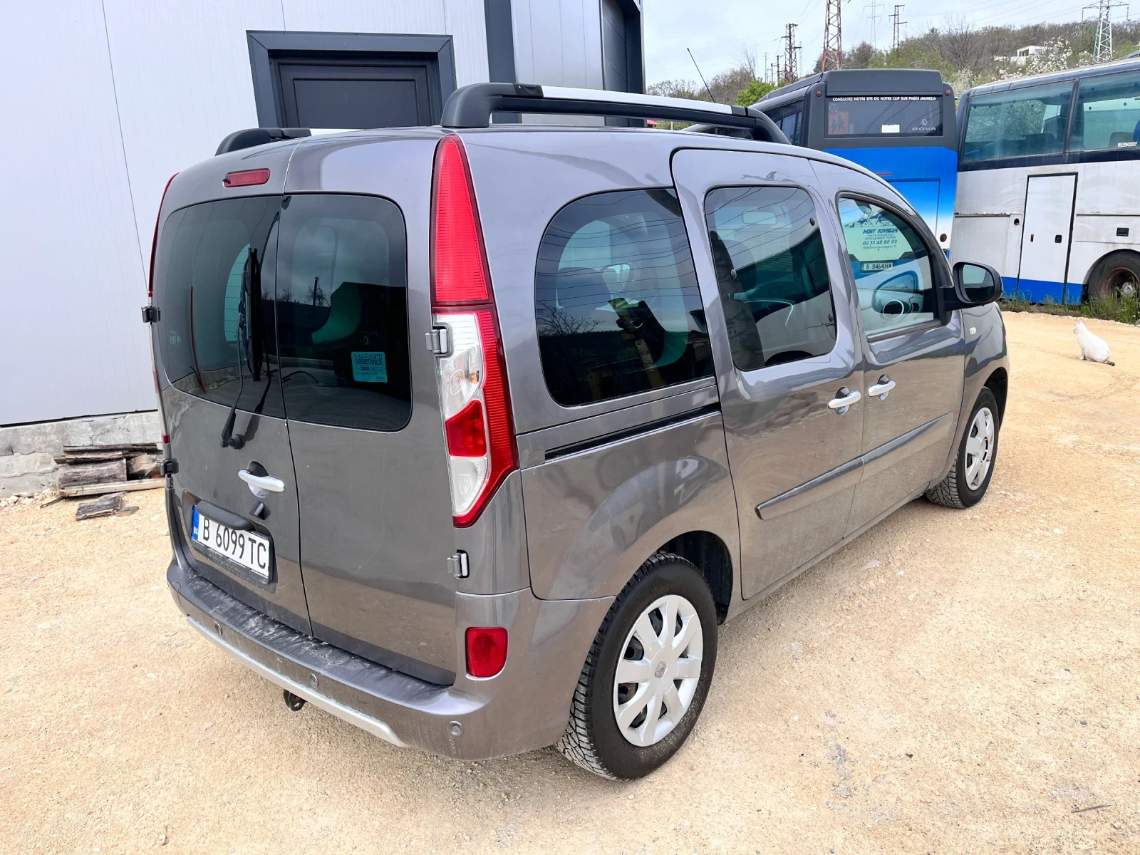 Renault Kangoo 1.2 tci 115 автомат, снимка 4 - Автомобили и джипове - 53423660