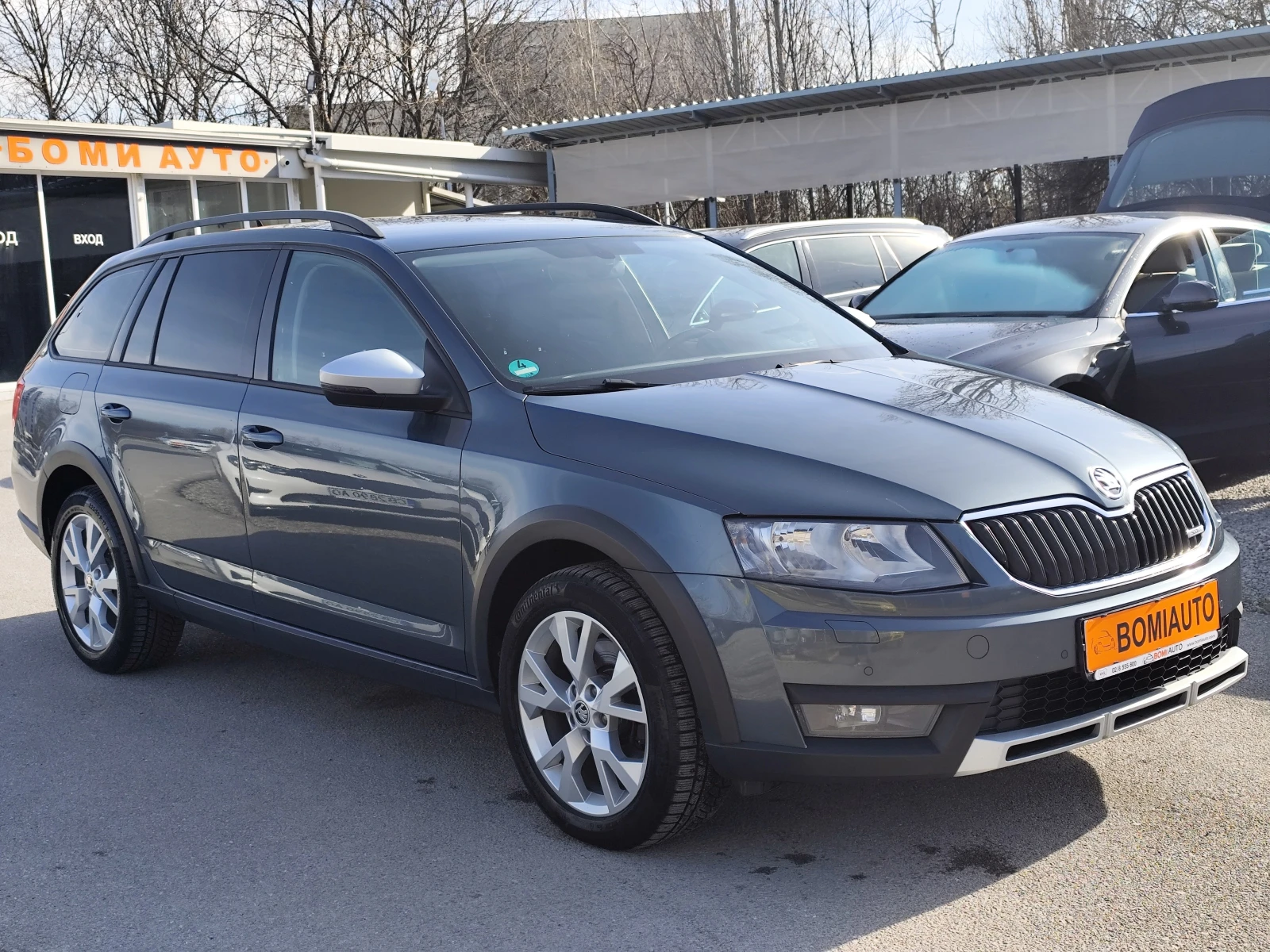 Skoda Octavia SCOUT 2.0TDi* 4X4* АВТОМАТИК* MMI* ПОДГРЕВ - изображение 3