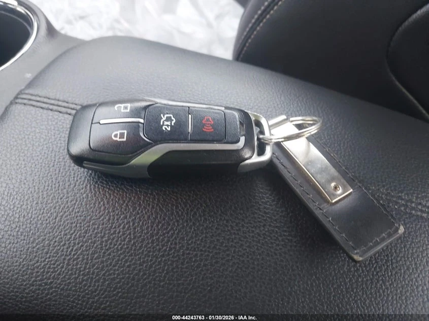 Ford Mustang Gt Premium, снимка 11 - Автомобили и джипове - 53907607