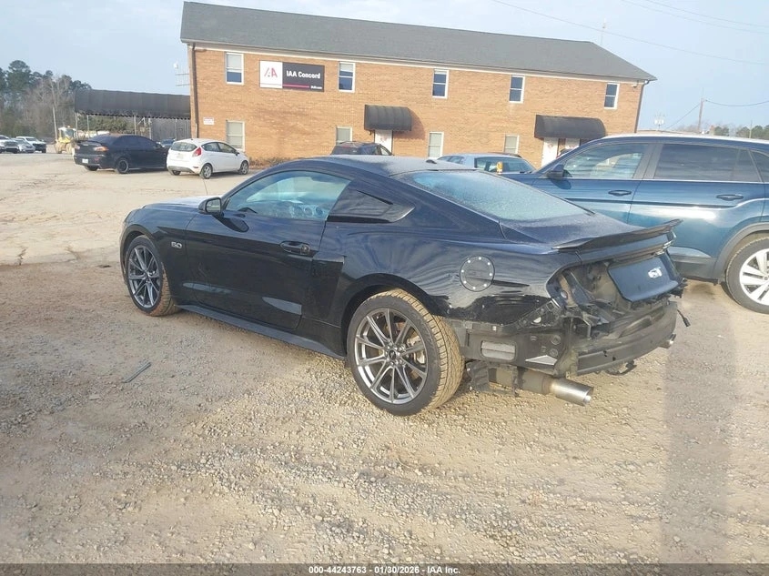 Ford Mustang Gt Premium, снимка 3 - Автомобили и джипове - 53907607