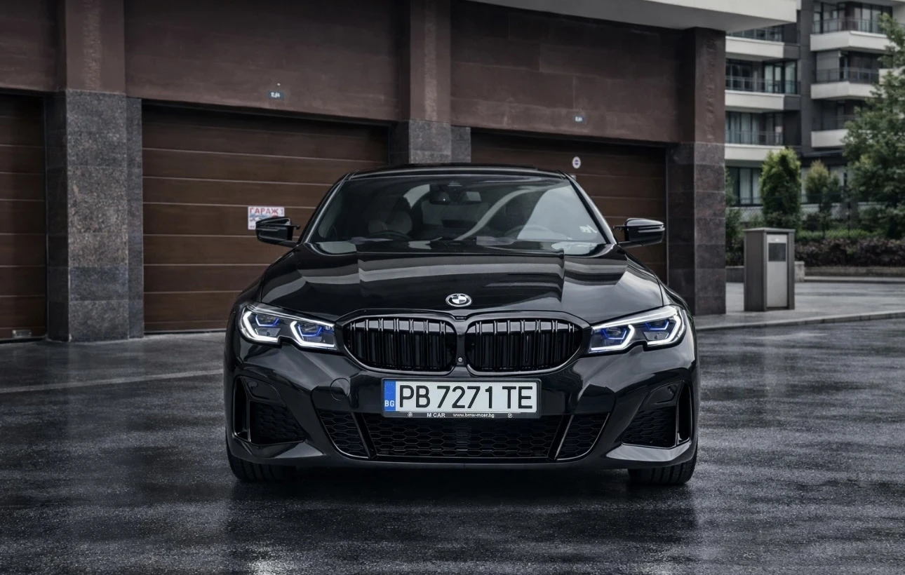 BMW 330 FULL, снимка 2 - Автомобили и джипове - 54151442