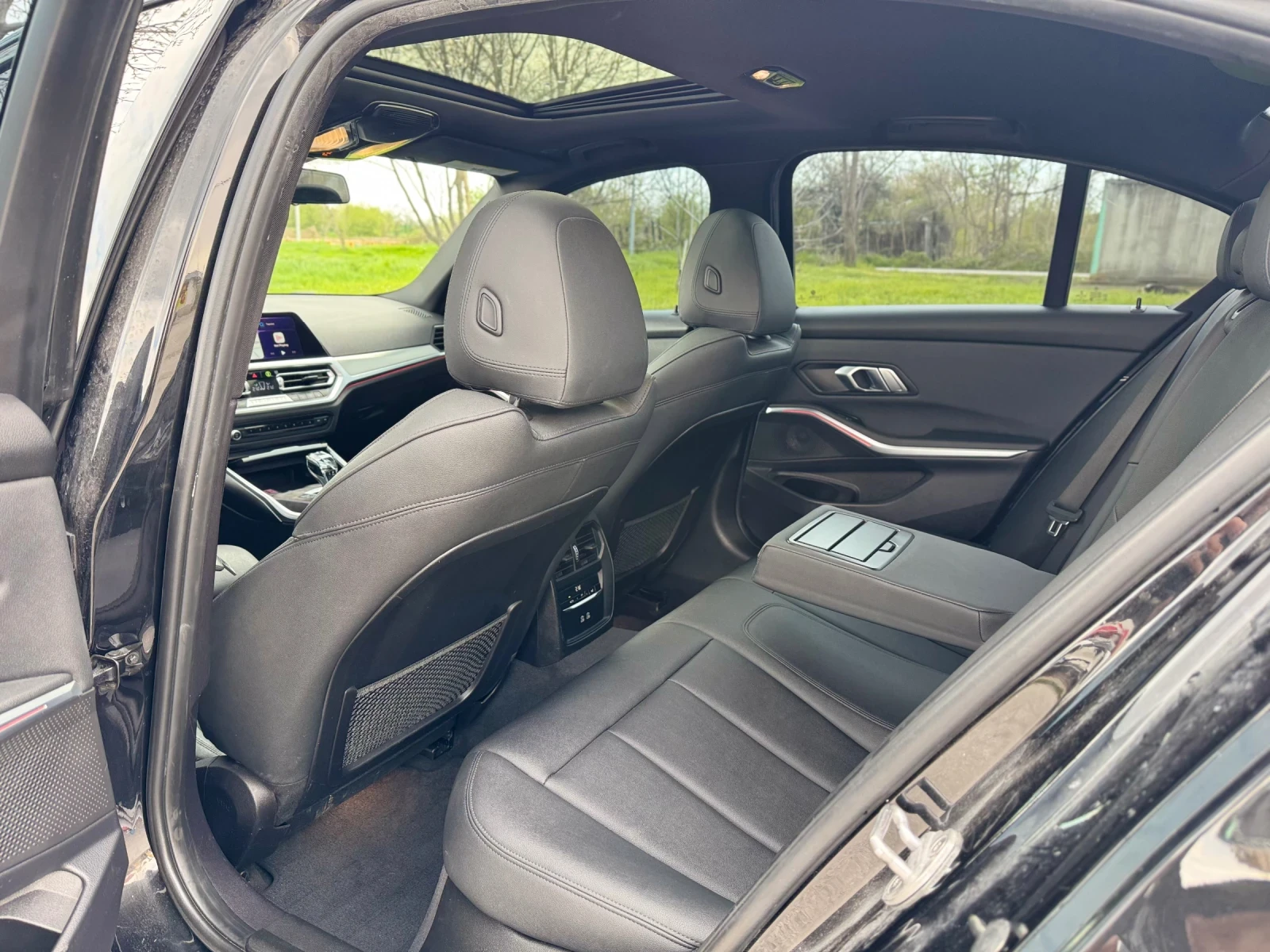 BMW 330 FULL, снимка 8 - Автомобили и джипове - 54151442