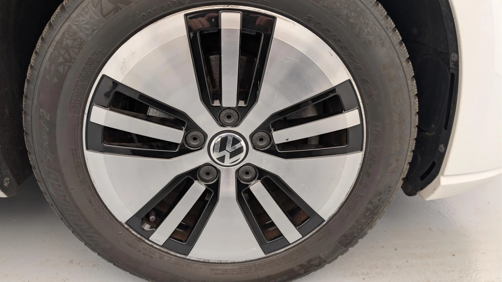 VW Golf  Electric - Automatic, снимка 10 - Автомобили и джипове - 54293807