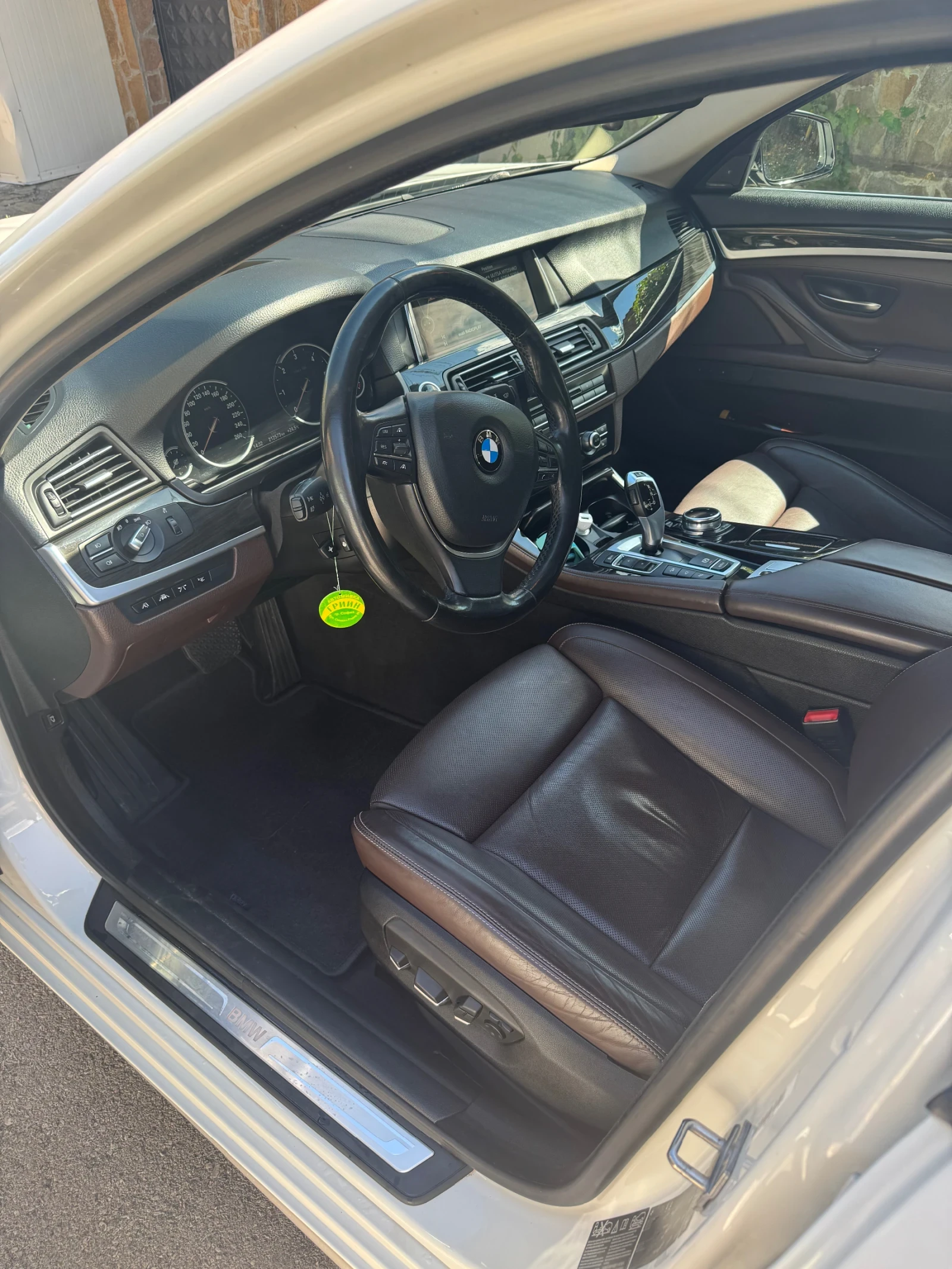 BMW 530 F10 Luxury , снимка 6 - Автомобили и джипове - 54838008