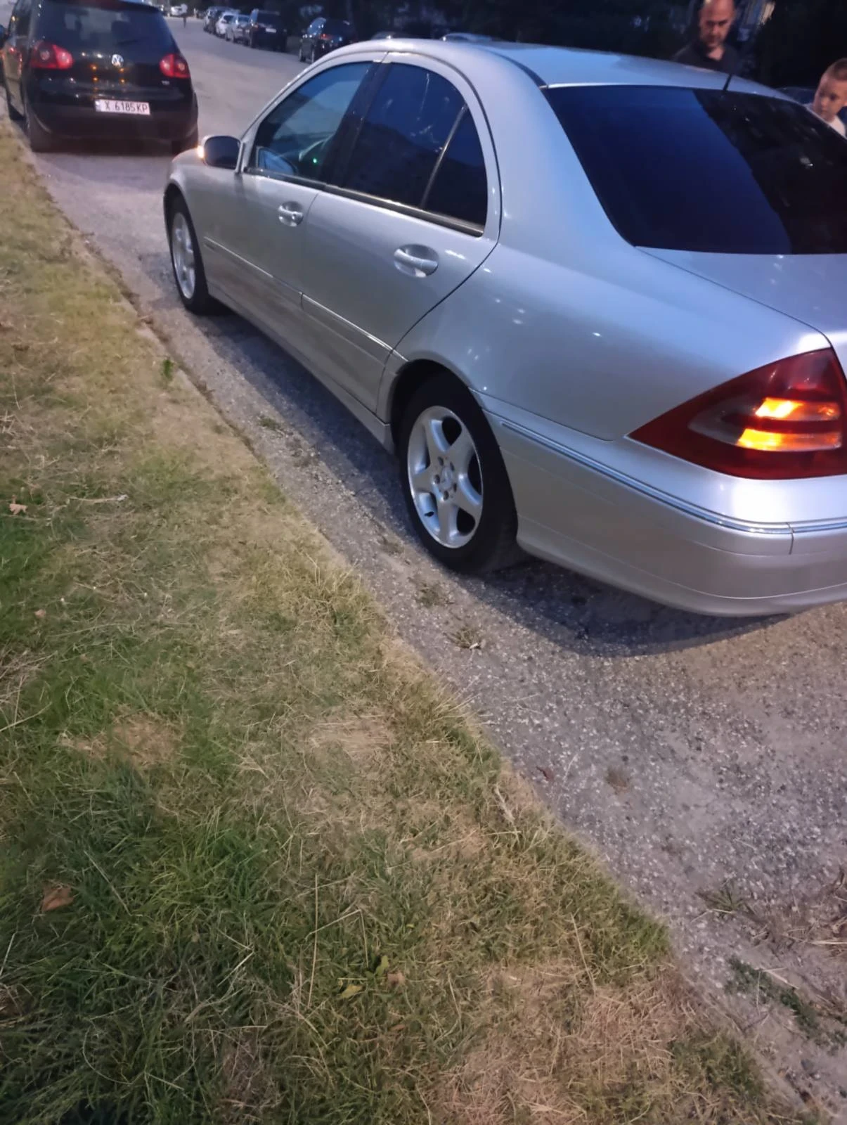 Mercedes-Benz 220, снимка 6 - Автомобили и джипове - 55366278