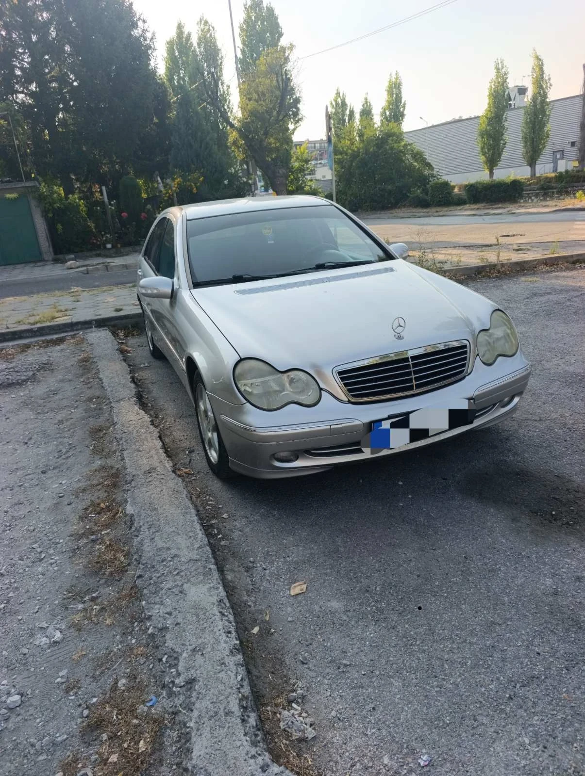 Mercedes-Benz 220, снимка 3 - Автомобили и джипове - 55366278