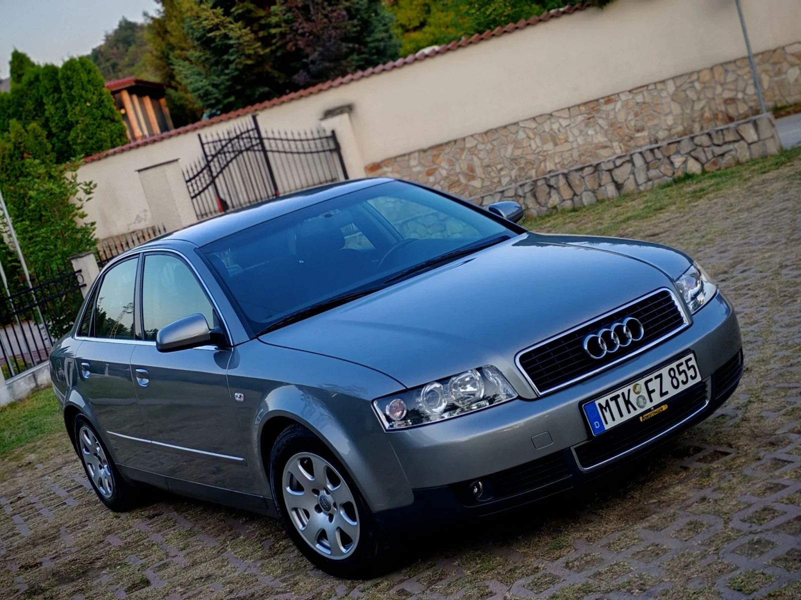 Audi A4 1.9TDI(101)* СЕДАН* 99199КМ* НОВ ВНОС* , снимка 10 - Автомобили и джипове - 55607728