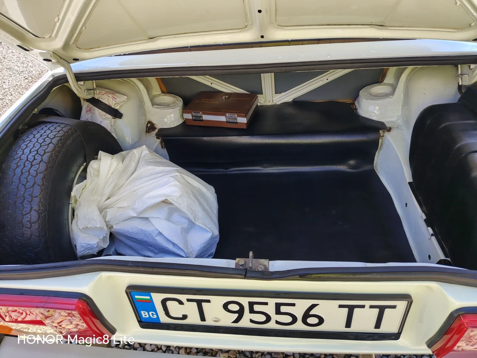 Lada 2105, снимка 11 - Автомобили и джипове - 56440373