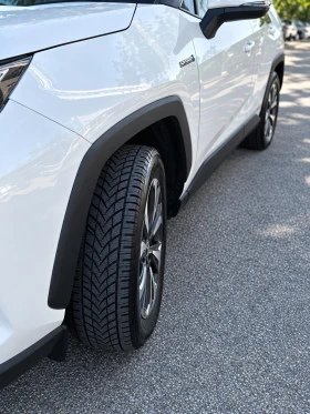 Toyota Rav4 2.5 Hybrid Camera Podgrev, снимка 15