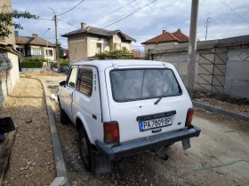 Lada Niva 1. 7 на ГАЗ/бензин, снимка 3