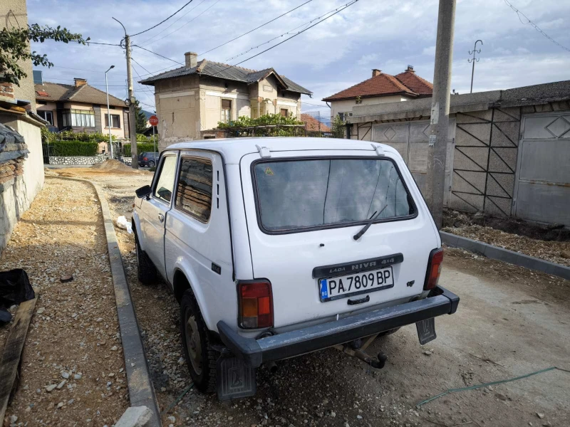 Lada Niva 1. 7 на ГАЗ/бензин, снимка 3 - Автомобили и джипове - 47334307