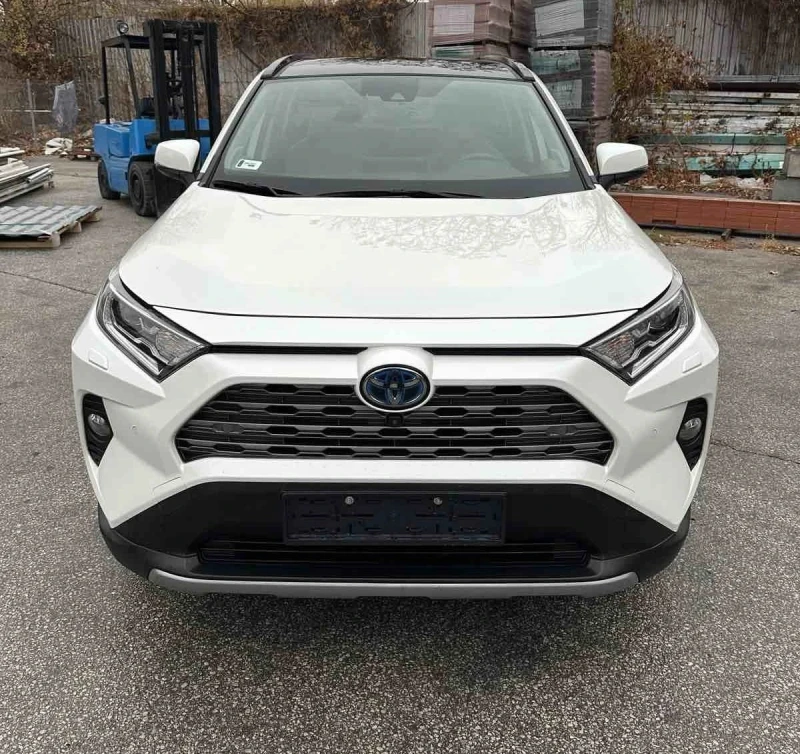 Toyota Rav4 Hybrid FULL 4x4 КАМЕРА 360 НАЛИЧЕН кожа JBL, снимка 1 - Автомобили и джипове - 48146566