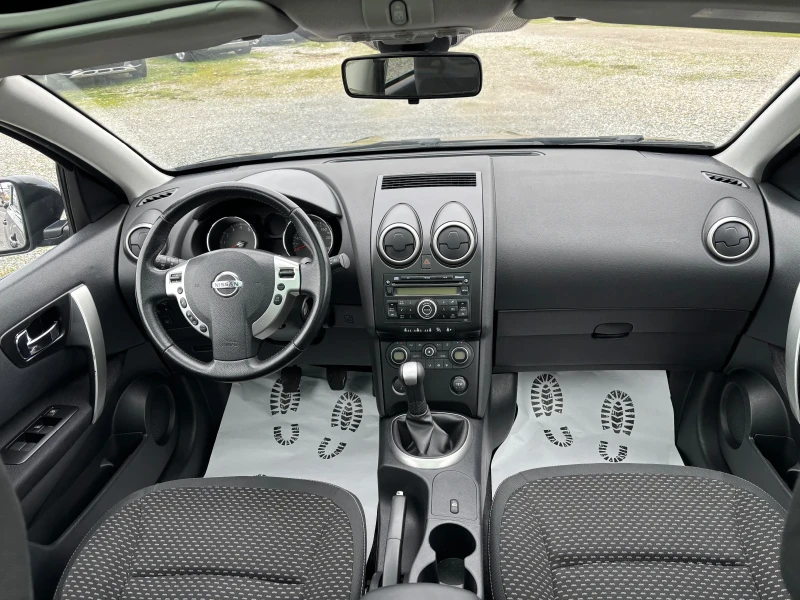 Nissan Qashqai 1.6, снимка 9 - Автомобили и джипове - 52695299