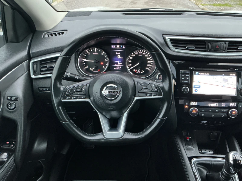 Nissan Qashqai 1.6DCI, снимка 11 - Автомобили и джипове - 52877602