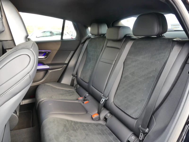 Mercedes-Benz GLC 300 COUPE/258HP/AMG/360/DISTR/PANO/899v, снимка 16 - Автомобили и джипове - 53341860