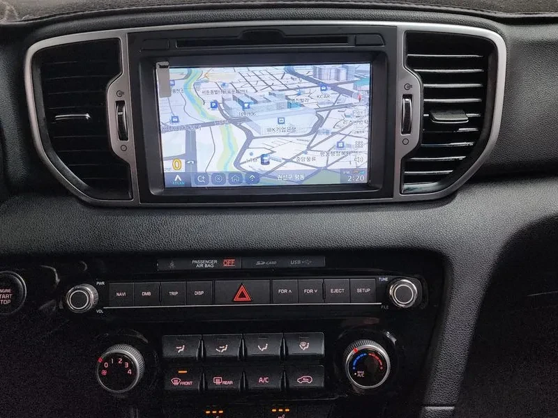 Kia Sportage 4Th Generation Diesel 1.7 2Wd Trendy, снимка 13 - Автомобили и джипове - 55049027