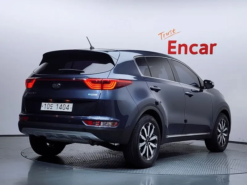 Kia Sportage 4Th Generation Diesel 1.7 2Wd Trendy, снимка 2 - Автомобили и джипове - 55049027