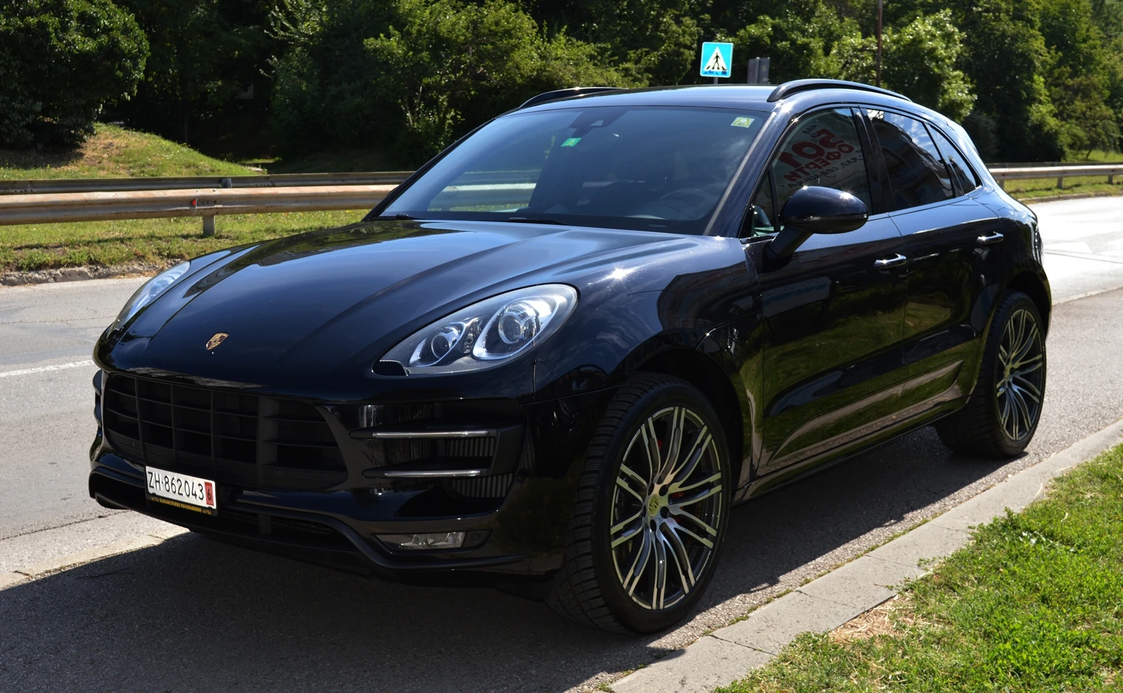 Porsche Macan 3.6i Turbo 400hp PDK ШВЕЙЦАРИЯ  - изображение 2